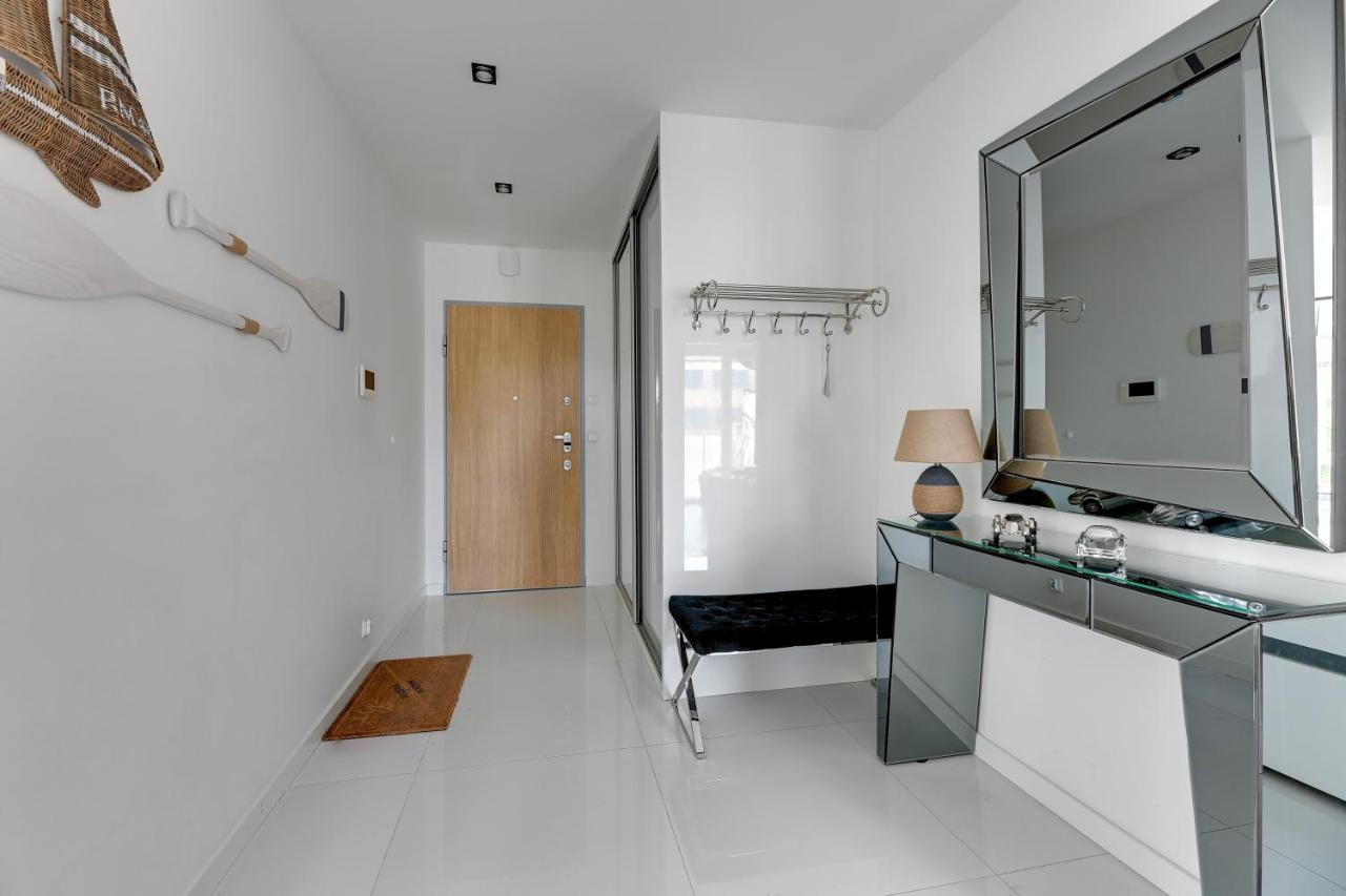 Grand Apartments - Apartament Tre Mare - By The Sea กดัญสก์ ภายนอก รูปภาพ