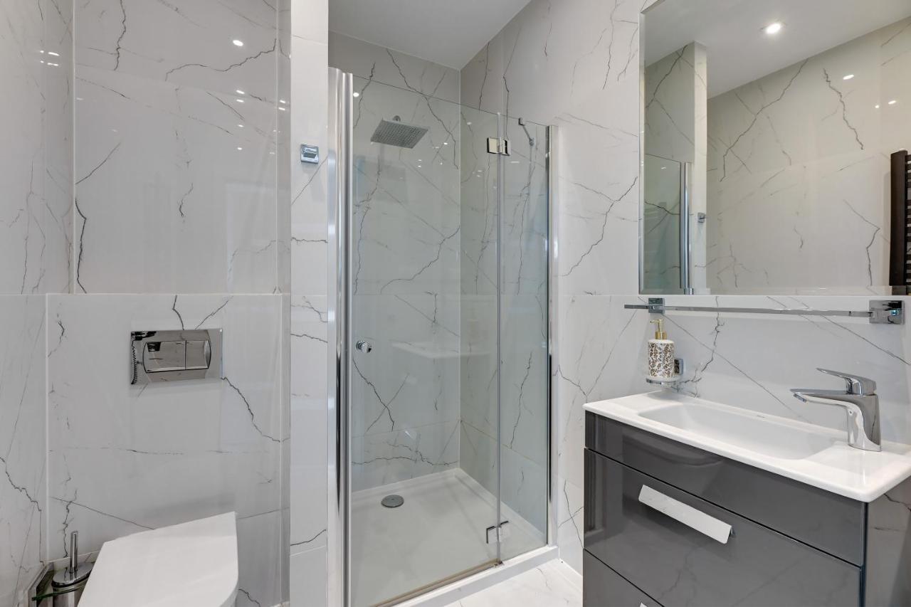 Grand Apartments - Apartament Tre Mare - By The Sea กดัญสก์ ภายนอก รูปภาพ