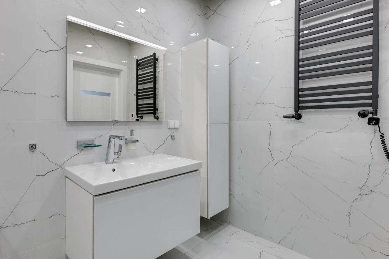 Grand Apartments - Apartament Tre Mare - By The Sea กดัญสก์ ภายนอก รูปภาพ